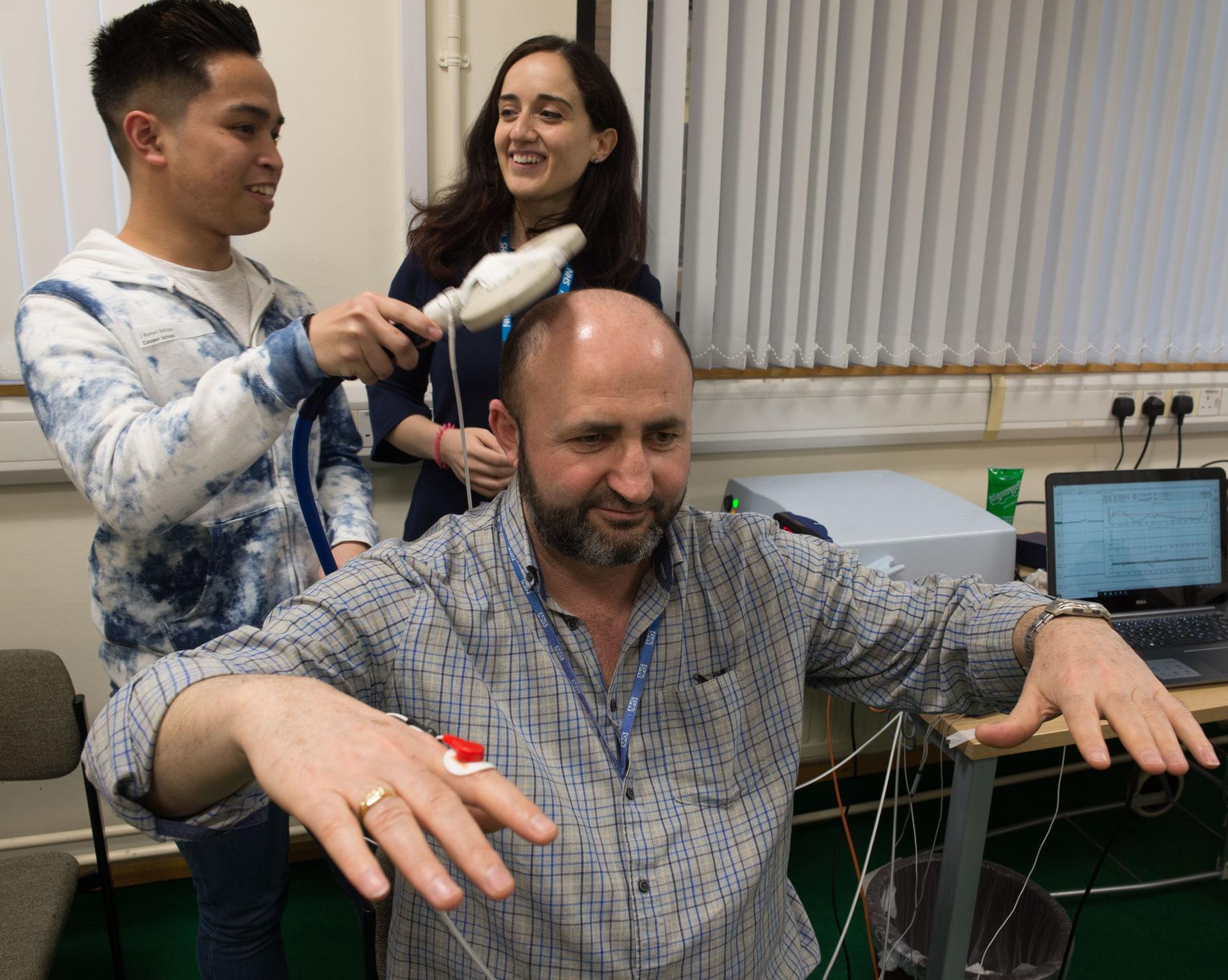 Schools Open Day 2018 at the MRC Brain Network Dynamics Unit is stimulating for the brain – in many ways!