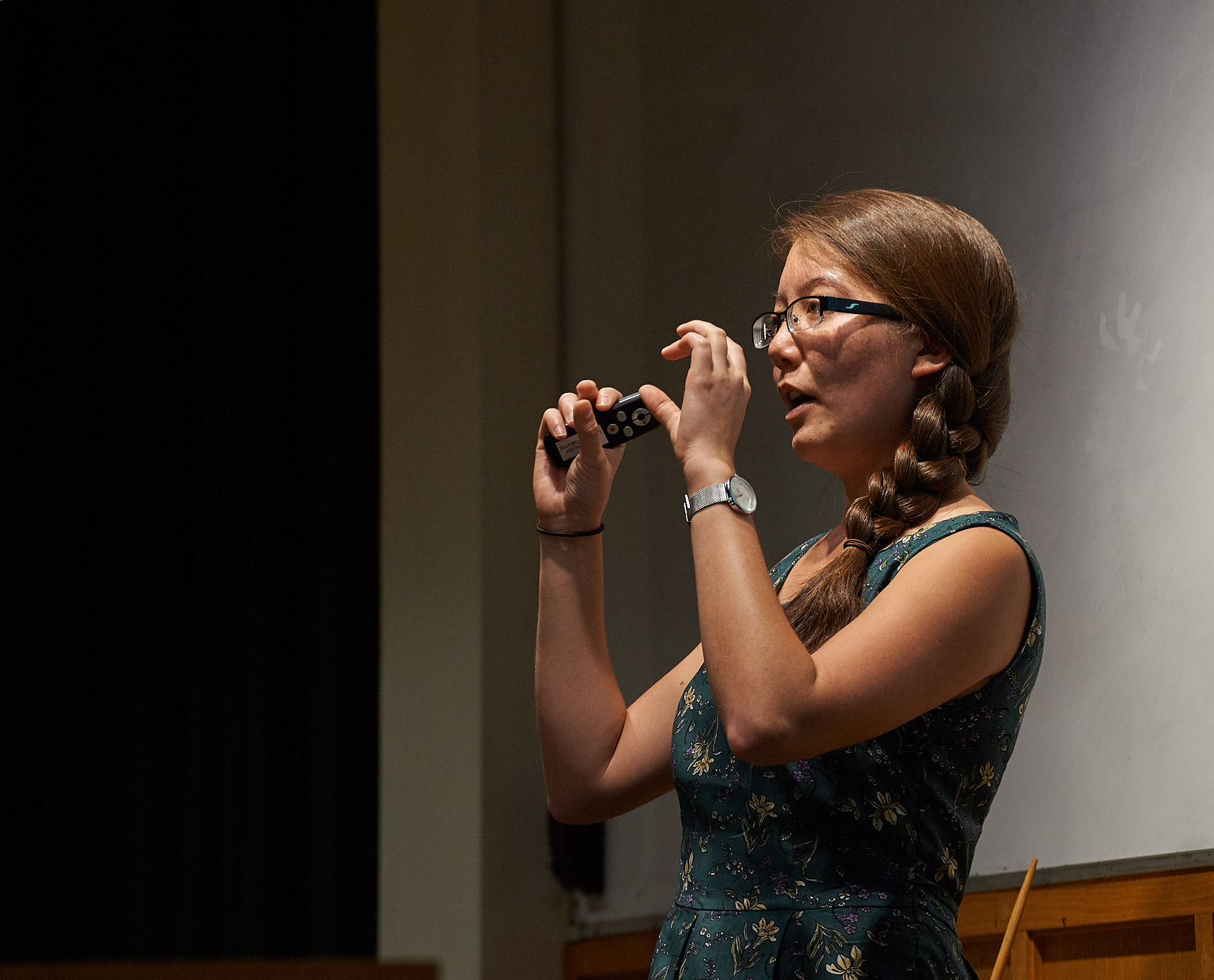 Unit student Naomi Berry takes questions elaborates on her mapping of the connections of cortical interneurons.