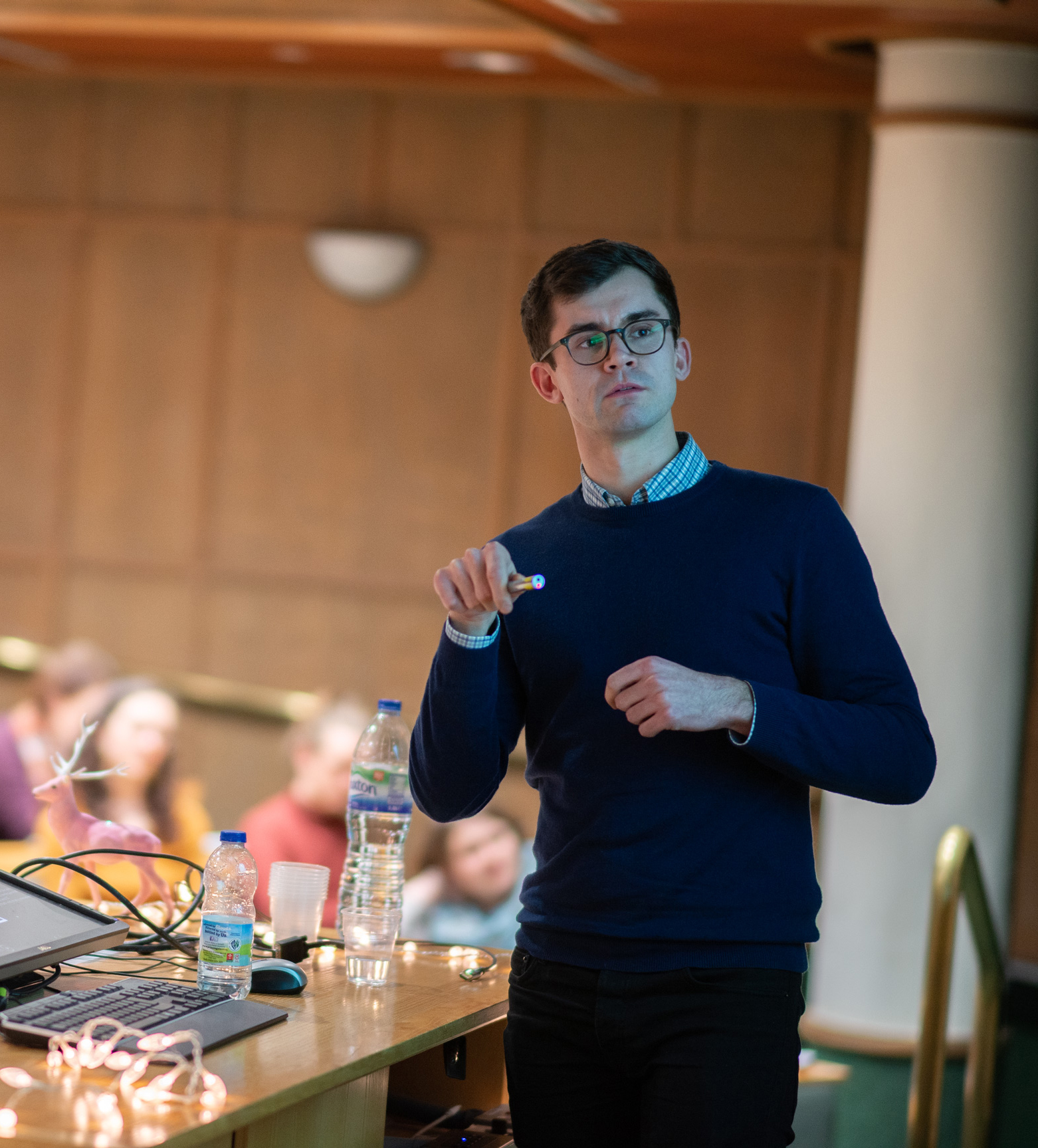 Unit student Luke Bryden talks the audience through his new studies on the functional properties of midbrain dopaminergic neurons.