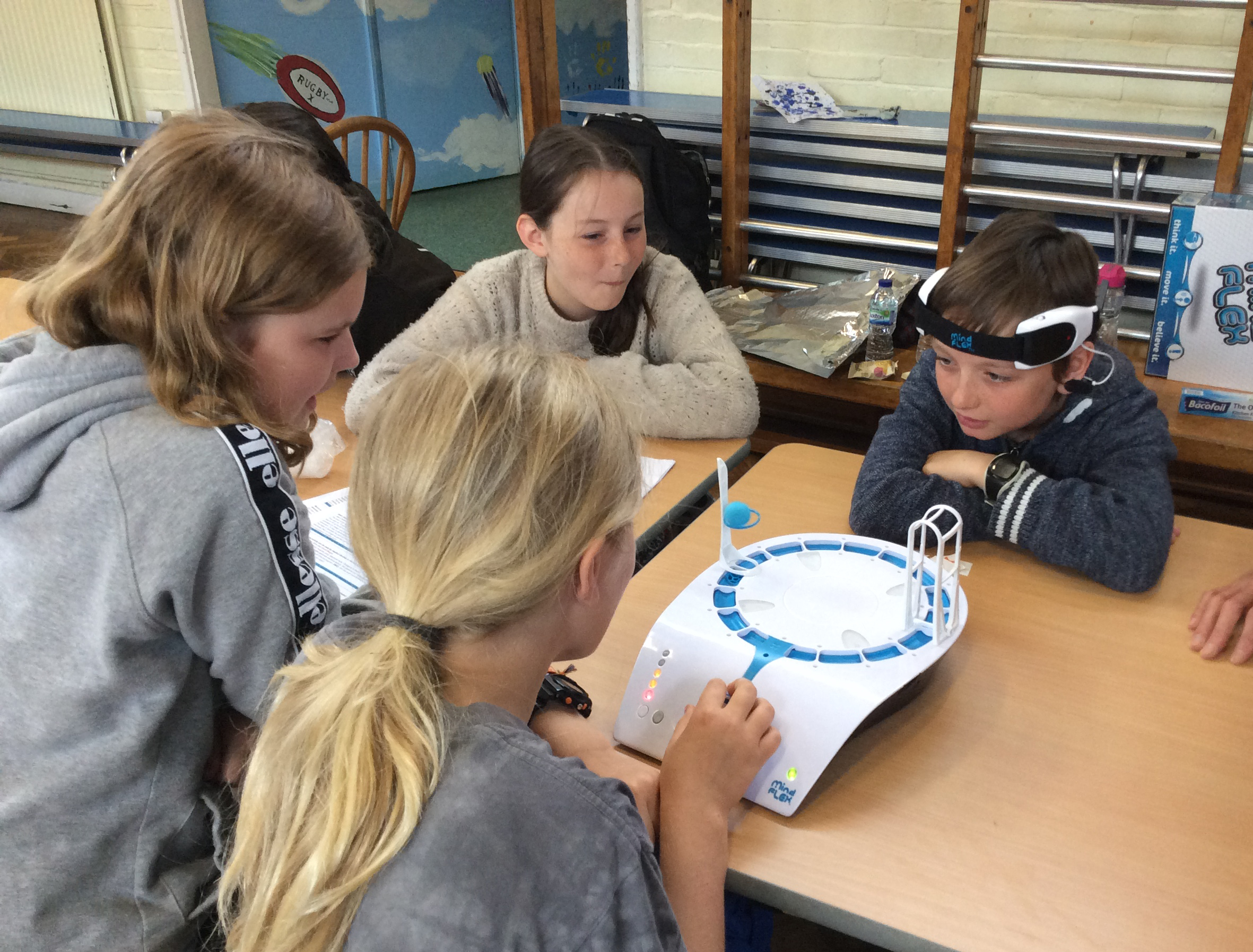 Photo of a pupil playing a brain game.