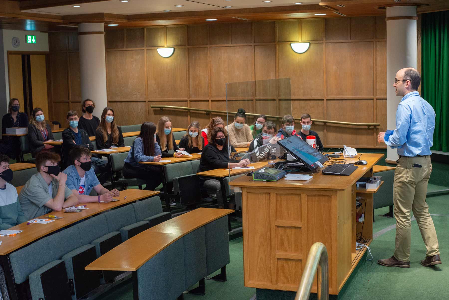 Photo of David Dupret, together with school pupils visiting the MRC BNDU.