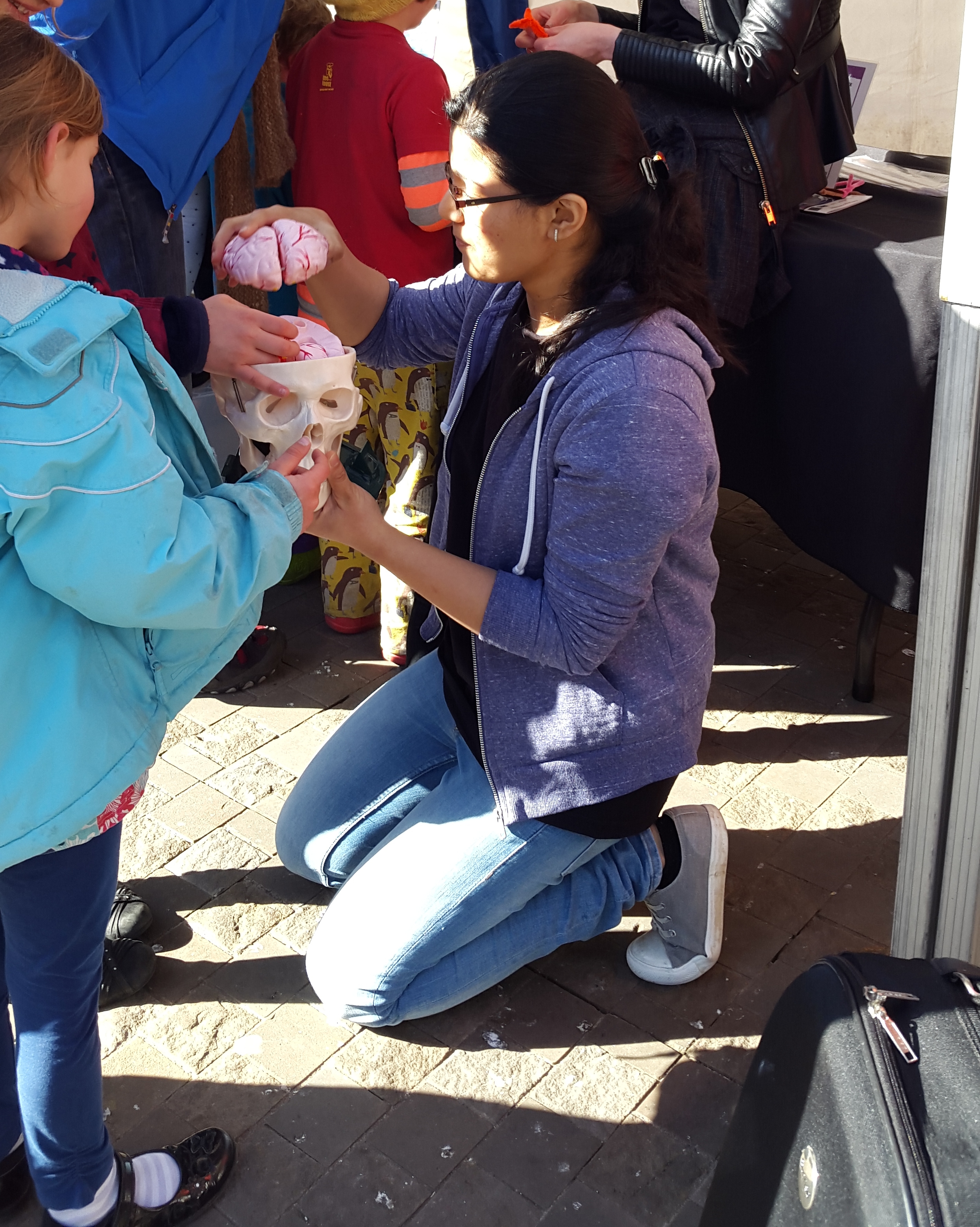 Unit members engage at the Oxfordshire Science Festival 2015