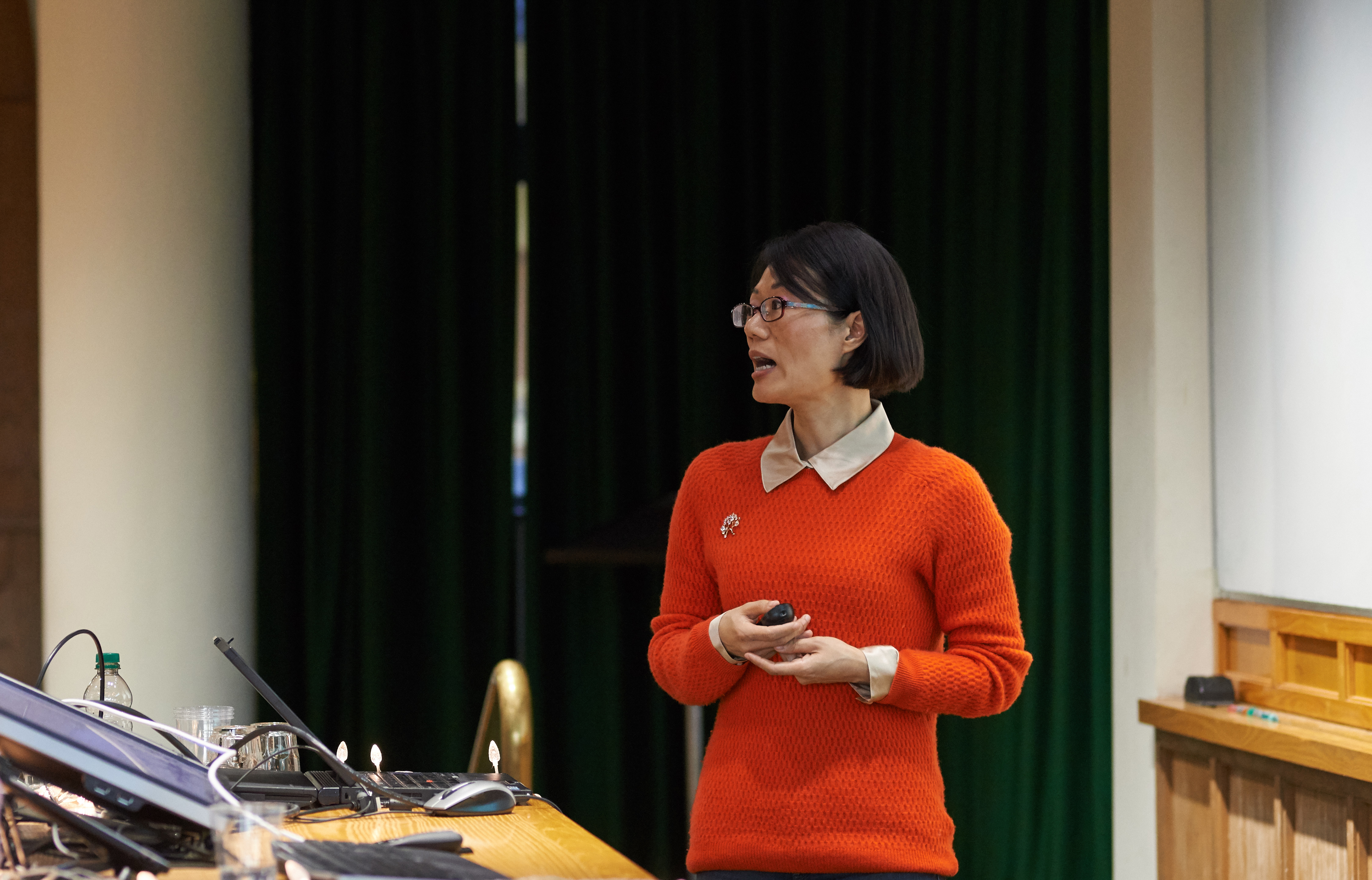 Unit postdoctoral scientist Huiling Tan presents the latest results of her clinical research on movement disorders.