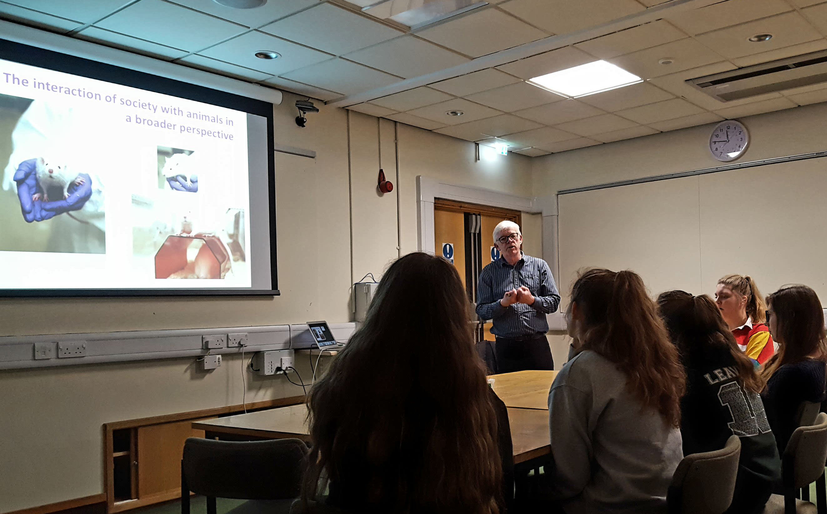 Pupils in small groups talked informally to Unit members about key concepts and challenges in brain research. Here, Professor Paul Bolam moderates discussion on the use of animals in research.