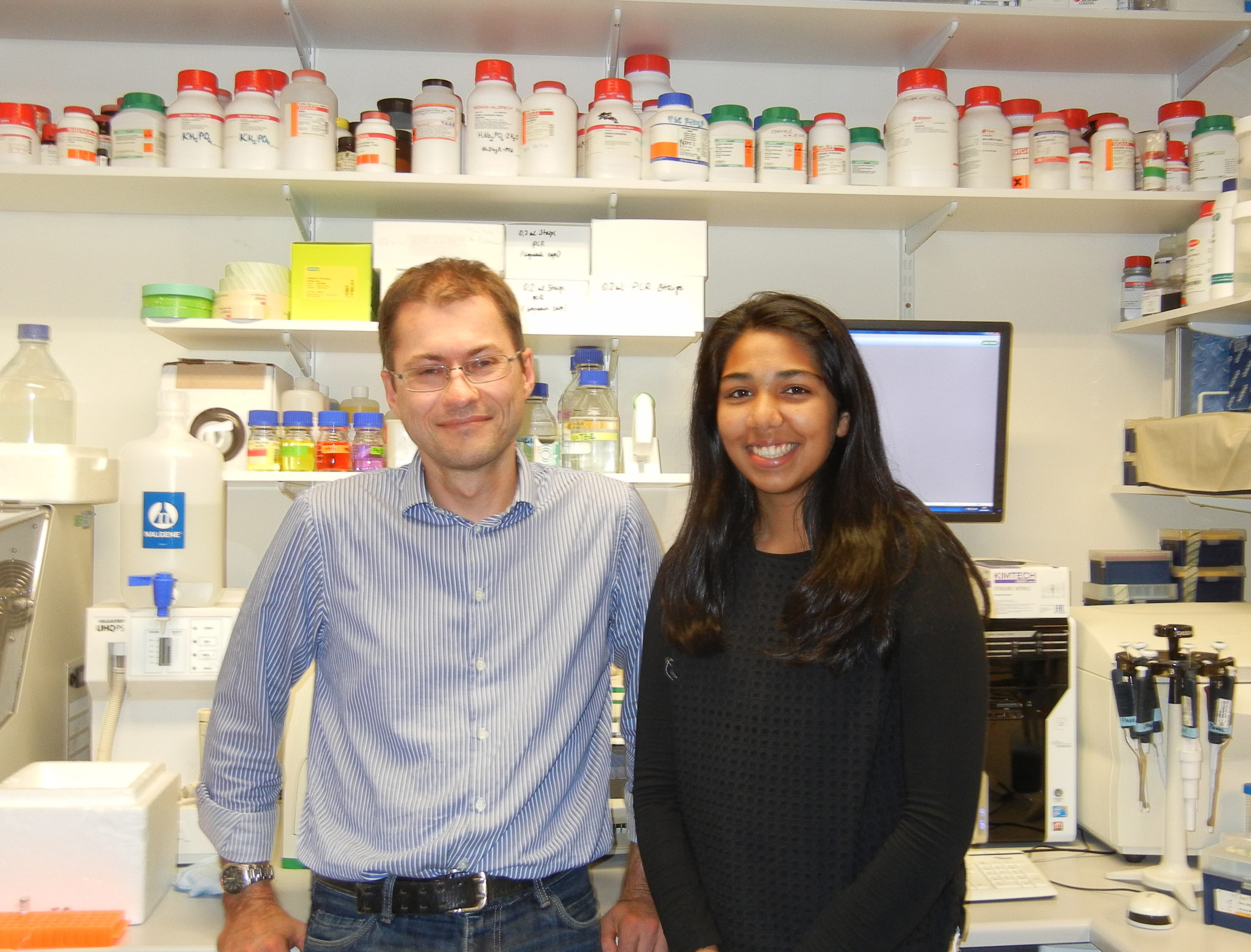 In2scienceUK placement student Zara, with her mentor, Unit scientist Dr Pavel Perestenko.