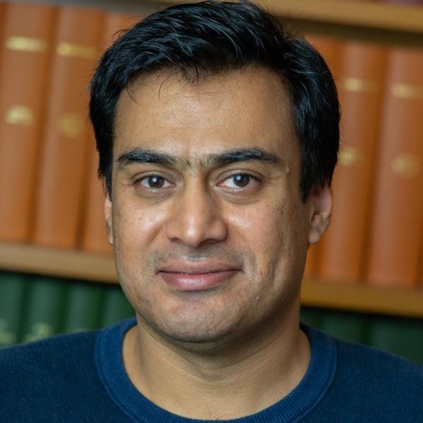 Dr. Fawad Jamshed