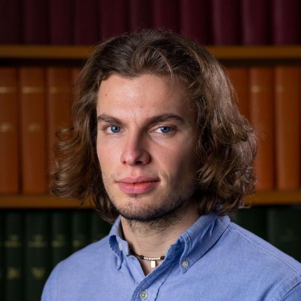 Portrait photo of Manfredi Castelli