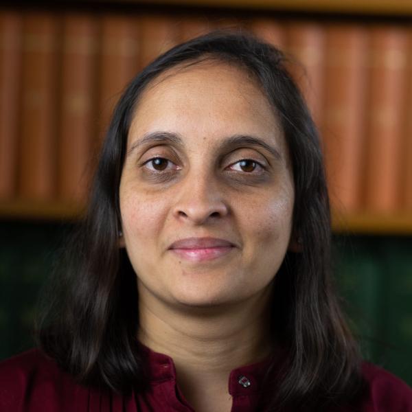 Portrait photo of Meetali