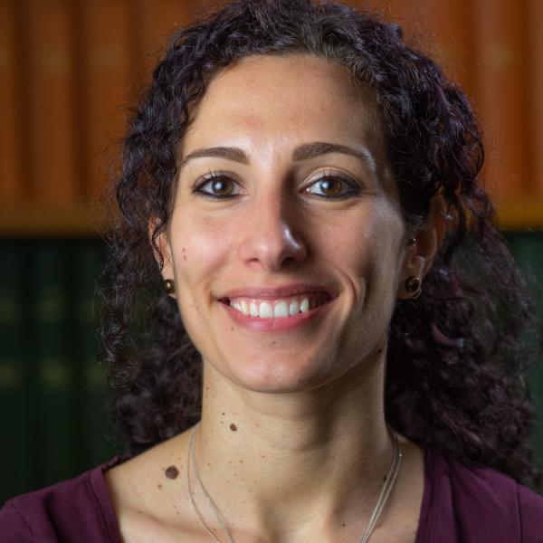 Portrait photo of Melissa