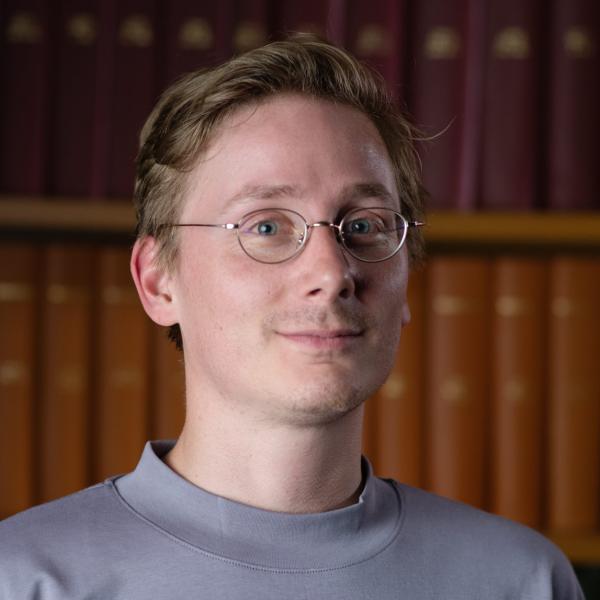 Portrait photo of Giuseppe Gava.